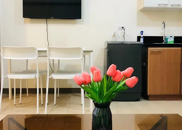 Charming 1br With Balcony Near Venice Mall&bgc